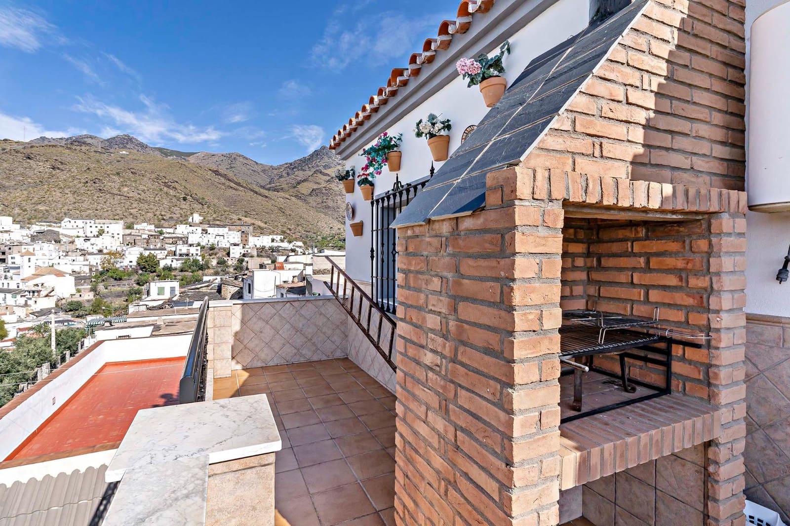 2 soveværelse Penthouse til salg i Velefique med garage - € 110.000 (Ref: 9712190)