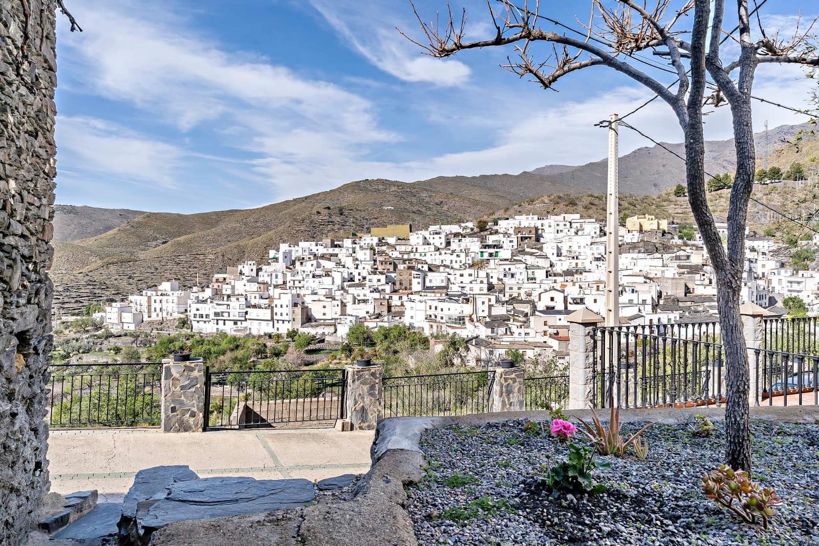 2 soveværelse Penthouse til salg i Velefique med garage - € 110.000 (Ref: 9712190)