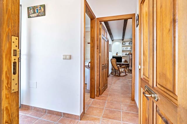 2 soveværelse Penthouse til salg i Velefique med garage - € 110.000 (Ref: 9712190)