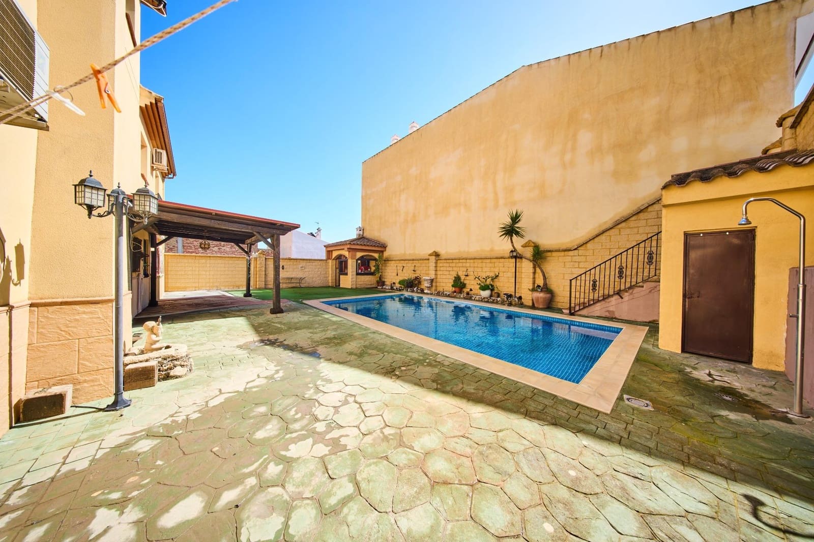 5 makuuhuone Huvila myytävänä paikassa Illora - 420 000 € (Ref: 9715114)