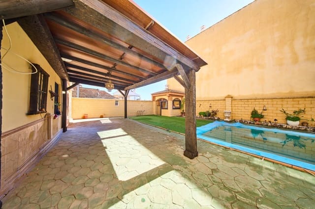 5 makuuhuone Huvila myytävänä paikassa Illora - 420 000 € (Ref: 9715114)