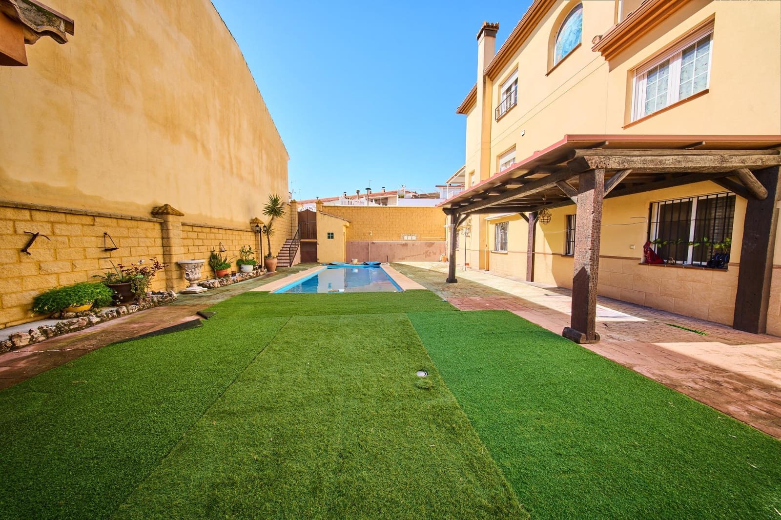 5 makuuhuone Huvila myytävänä paikassa Illora - 420 000 € (Ref: 9715114)