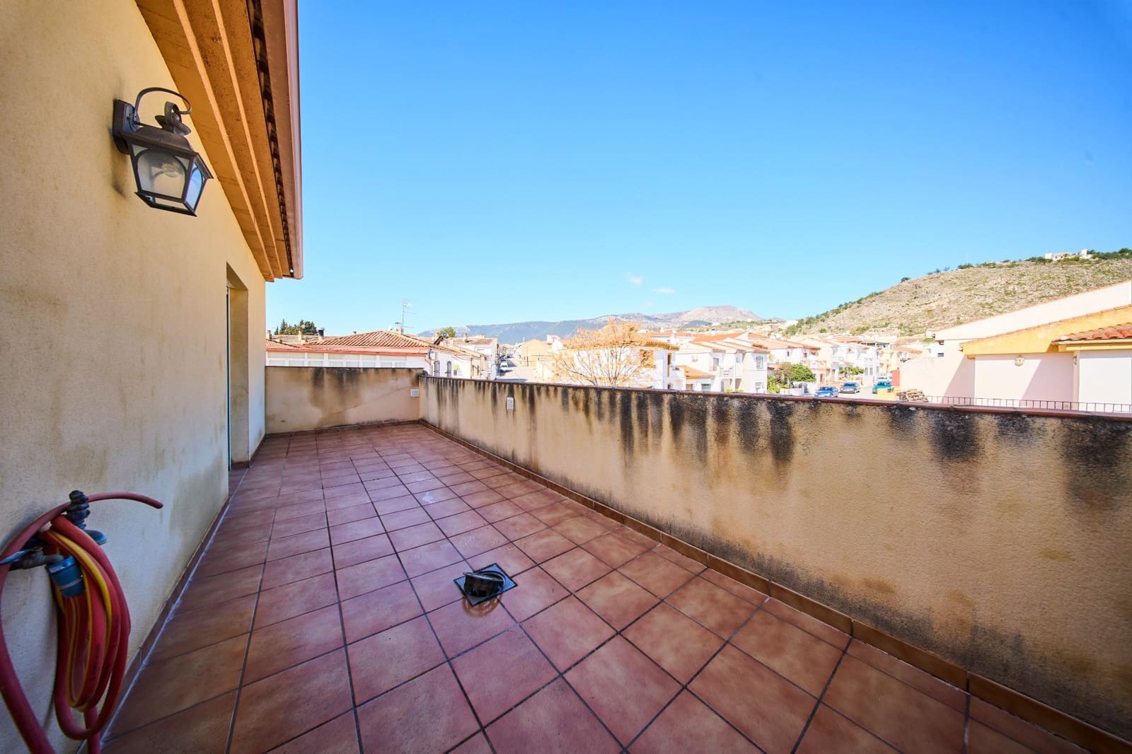 5 makuuhuone Huvila myytävänä paikassa Illora - 420 000 € (Ref: 9715114)