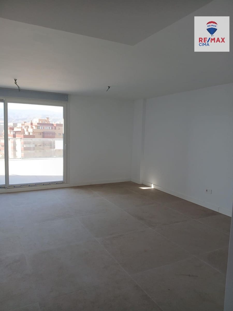 3 quarto Penthouse para venda em Almeria cidade - 493 000 € (Ref: 9715116)