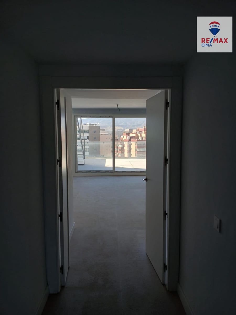 3 quarto Penthouse para venda em Almeria cidade - 493 000 € (Ref: 9715116)