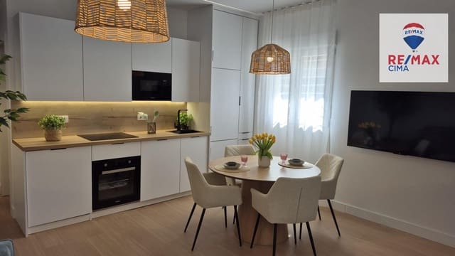 1 bedroom Apartment for sale in Granada city - € 150,000 (Ref: 9715120)