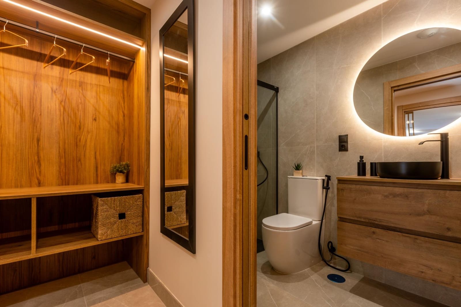 Loft na sprzedaż w Miasto Grenada - 137 900 € (Ref: 9720199)