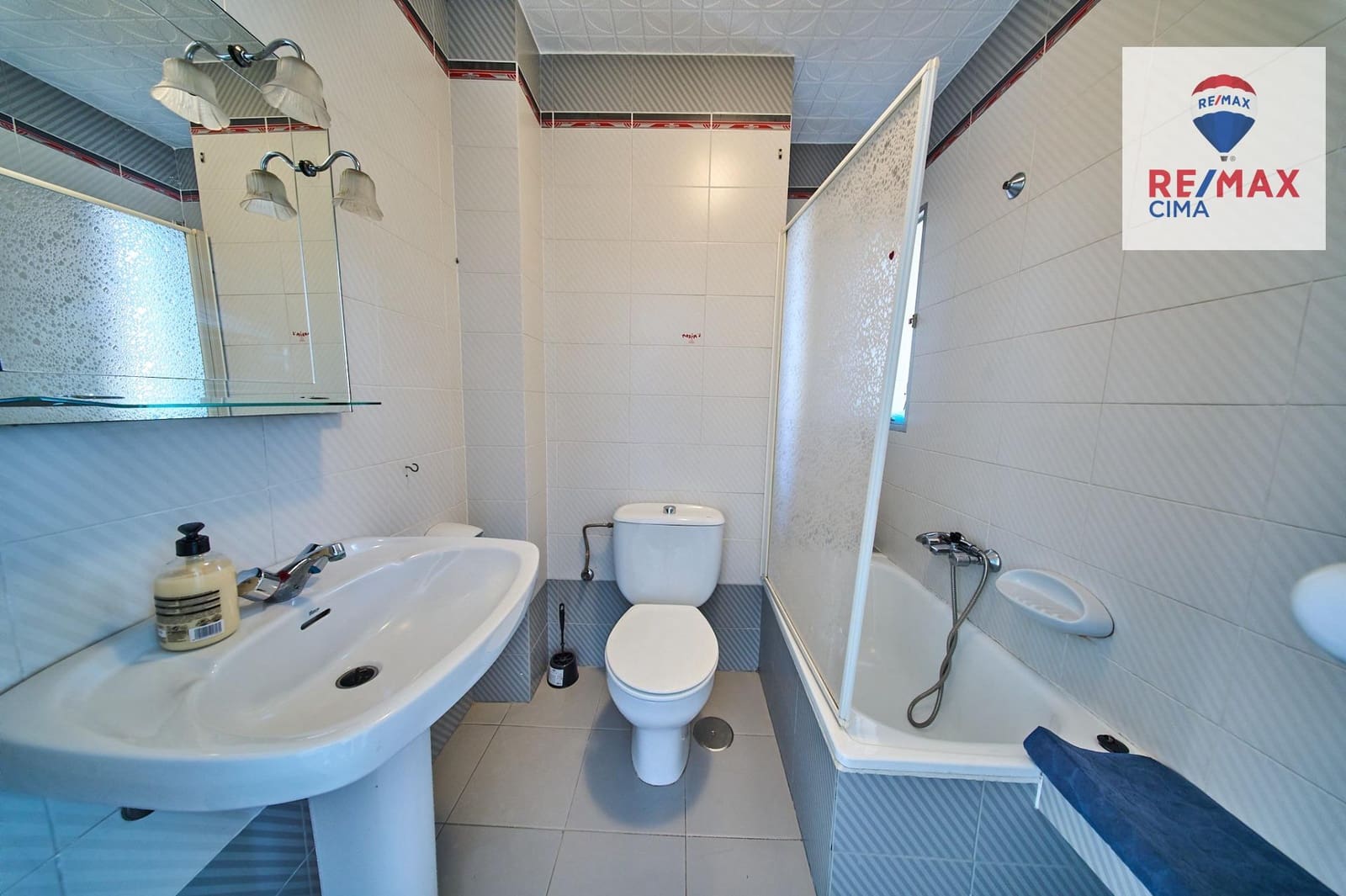 4 bedroom Flat for sale in Atarfe - € 139,000 (Ref: 9721891)