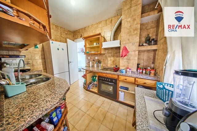 4 slaapkamer Flat te koop in Atarfe - € 139.000 (Ref: 9721891)