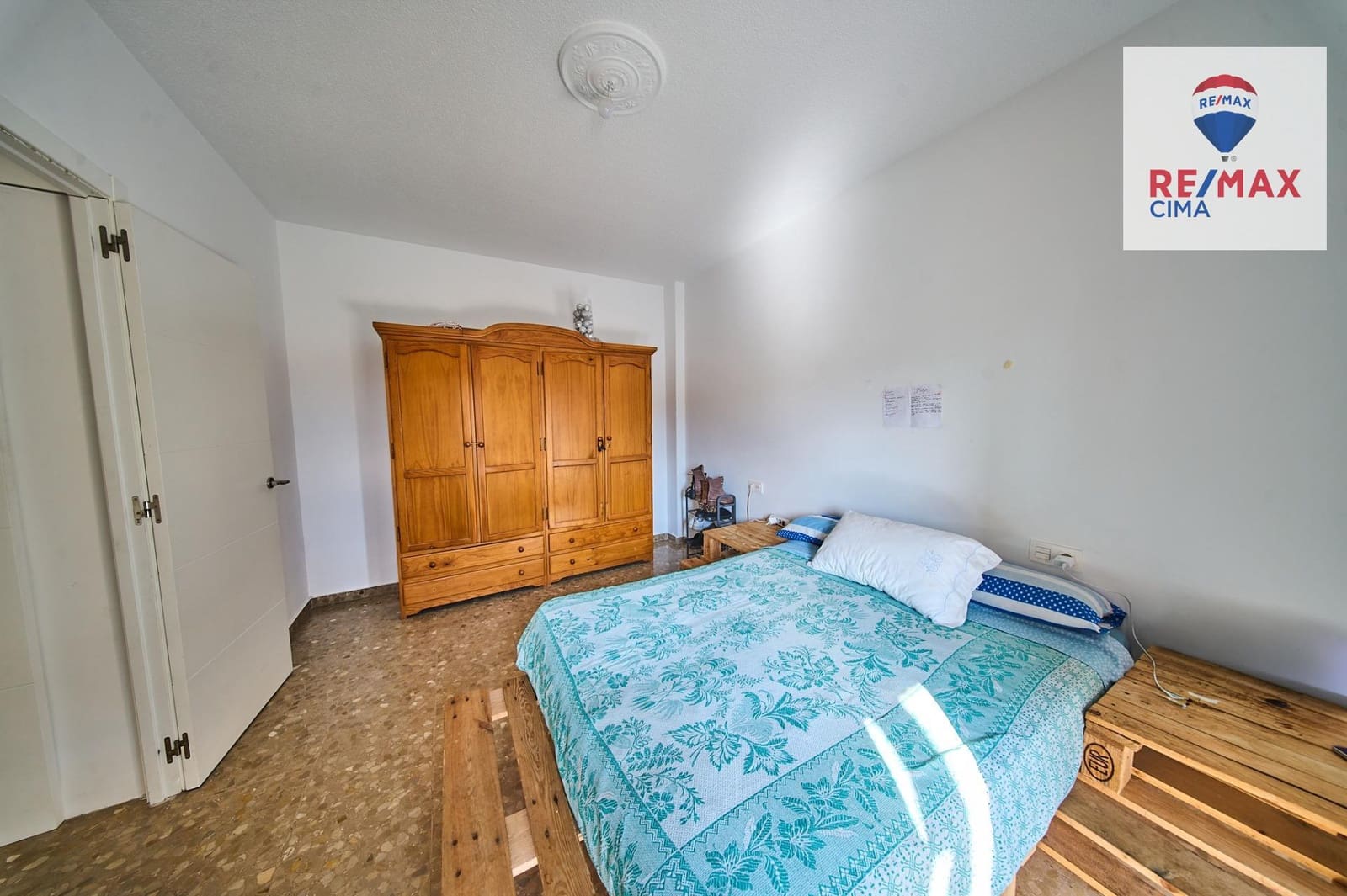 4 soveværelse Lejlighed til salg i Atarfe - € 125.000 (Ref: 9721891)