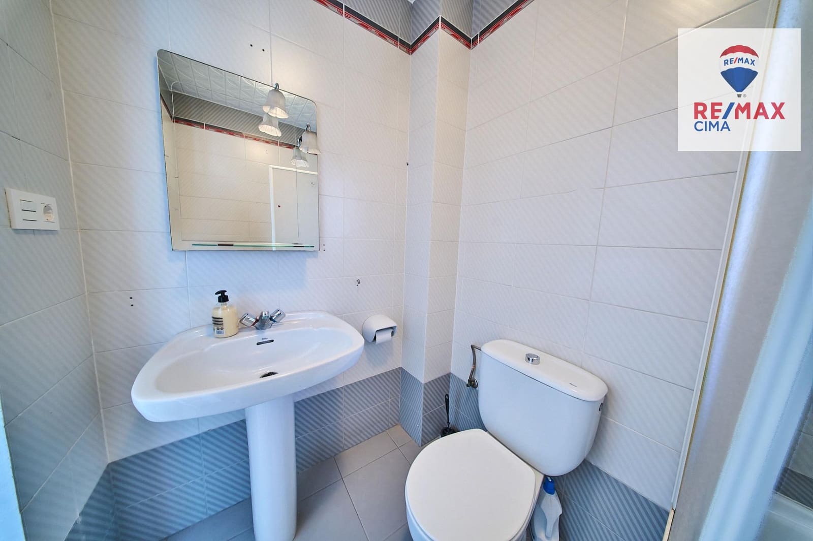 4 soveværelse Lejlighed til salg i Atarfe - € 125.000 (Ref: 9721891)