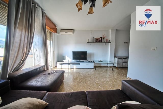4 makuuhuone Asunto myytävänä paikassa Atarfe - 123 500 € (Ref: 9721891)