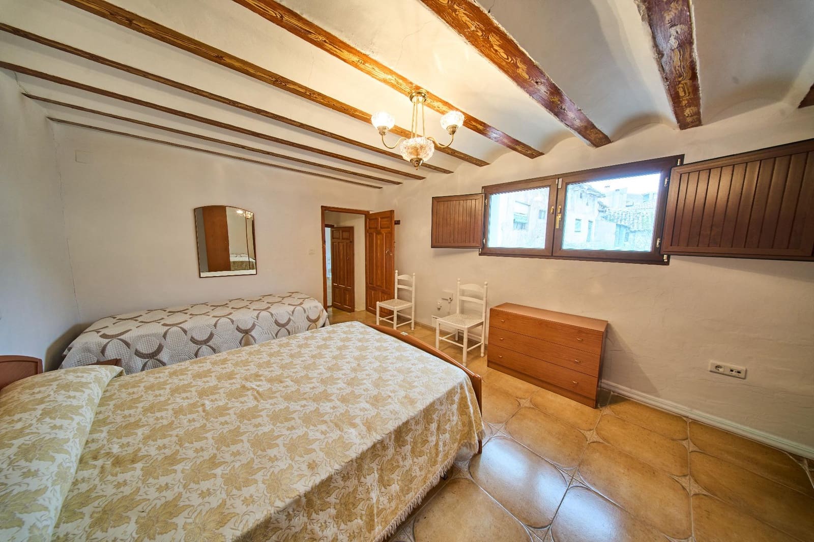 4 bedroom Townhouse for sale in Puebla de Don Fadrique - € 69,900 (Ref: 9721892)