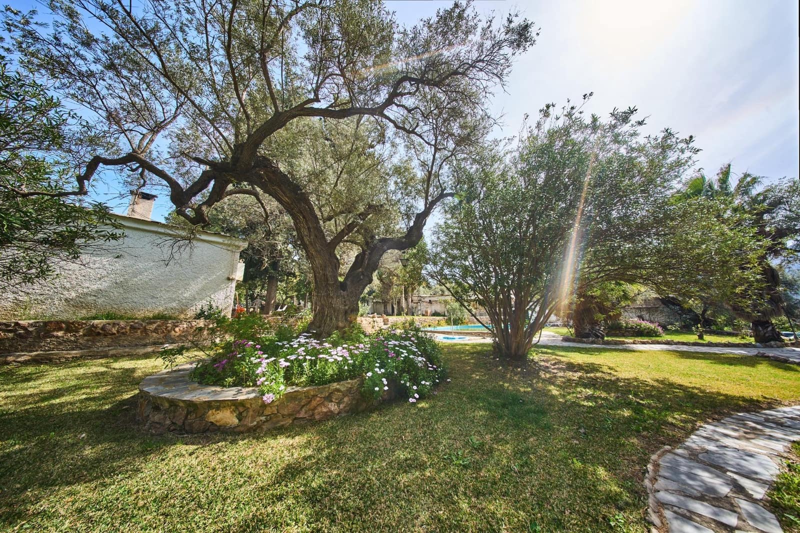 7 bedroom Finca/Country House for sale in Orgiva with pool - € 570,000 (Ref: 9721893)