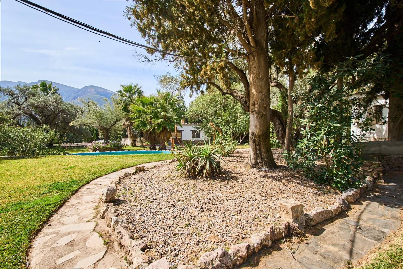7 sovrum Finca/Hus på landet till salu i Orgiva med pool - 570 000 € (Ref: 9721893)