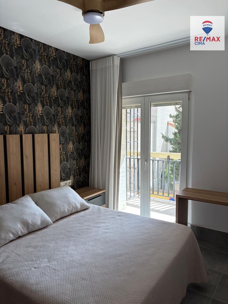 2 camera da letto Appartamento da affittare in Granada citta - 1.400 € (Rif: 9721894)