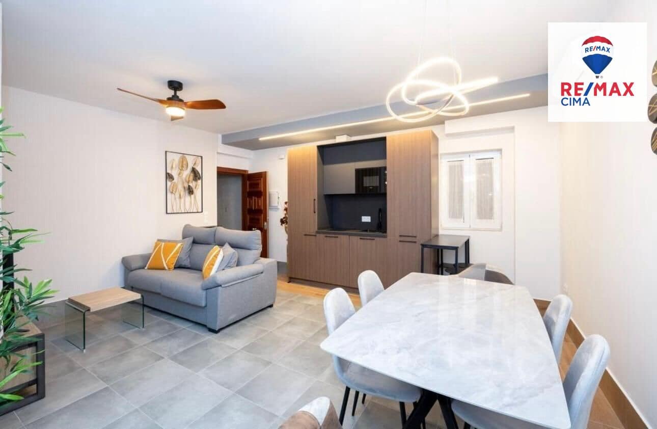 2 camera da letto Appartamento da affittare in Granada citta - 1.200 € (Rif: 9721895)