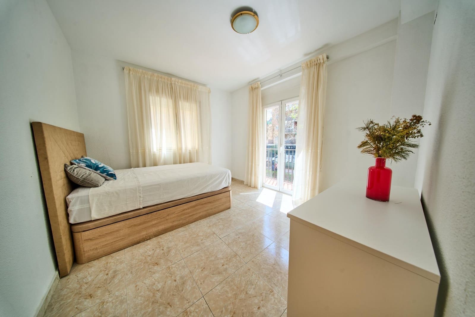 4 quarto Apartamento para venda em Granada cidade - 250 000 € (Ref: 9729363)