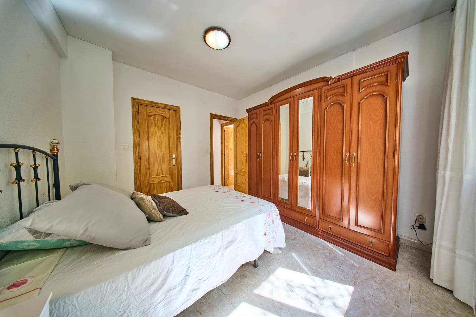 4 quarto Apartamento para venda em Granada cidade - 250 000 € (Ref: 9729363)