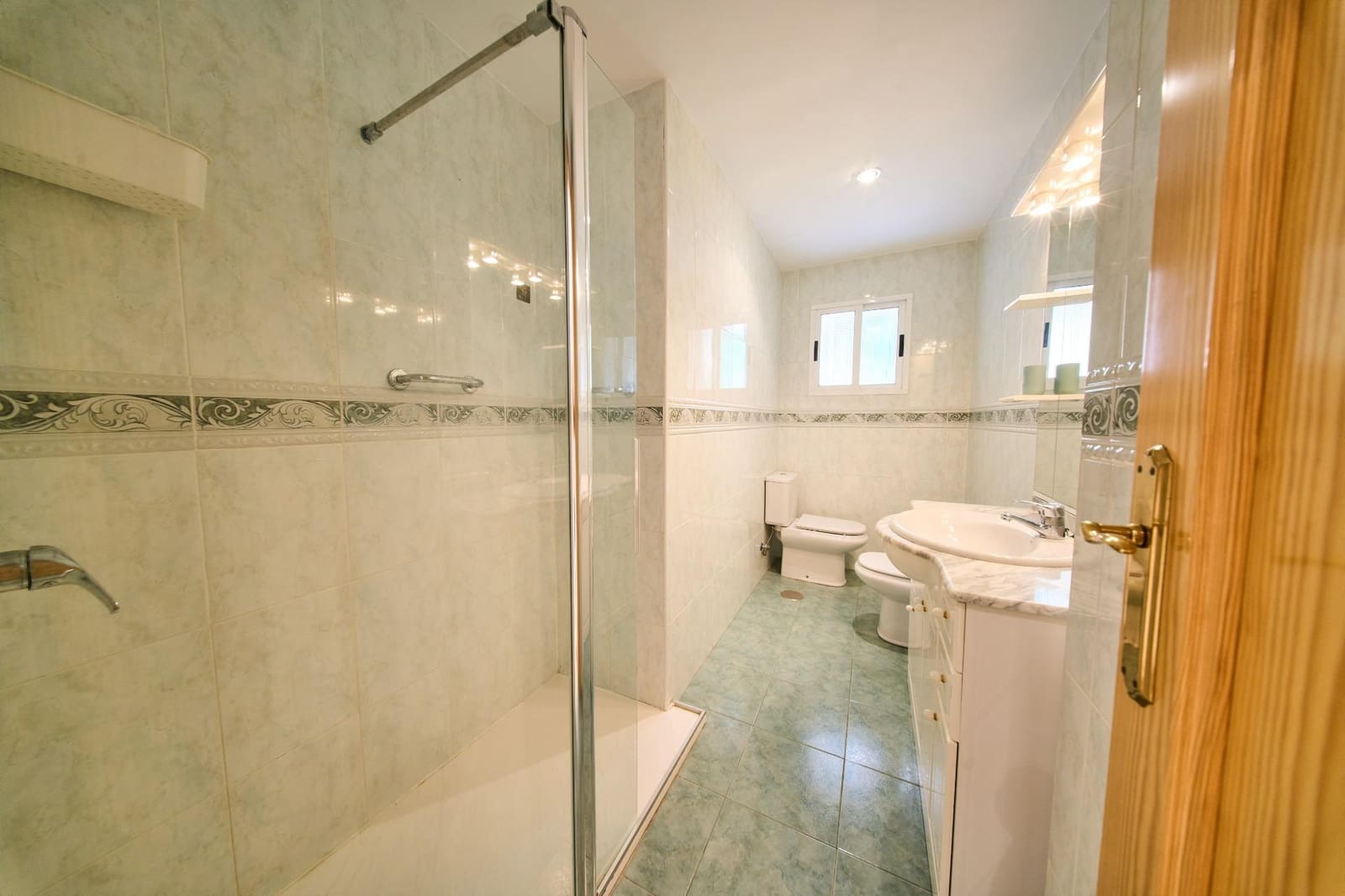 4 quarto Apartamento para venda em Granada cidade - 250 000 € (Ref: 9729363)