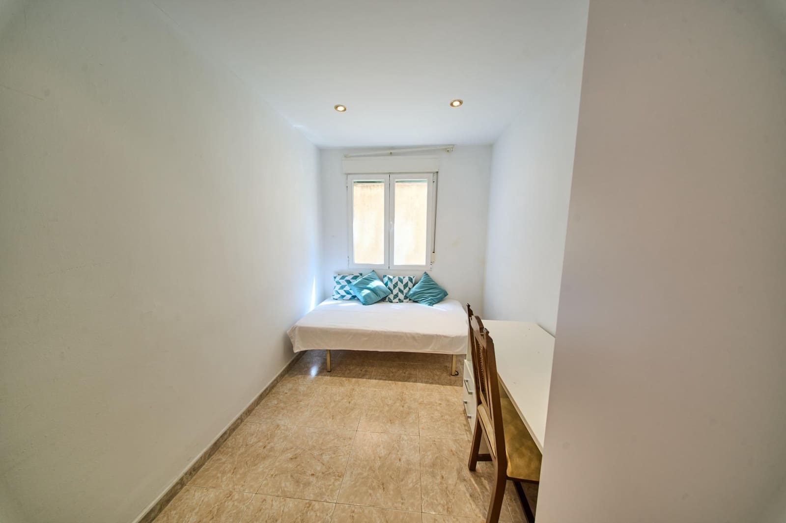 4 quarto Apartamento para venda em Granada cidade - 250 000 € (Ref: 9729363)