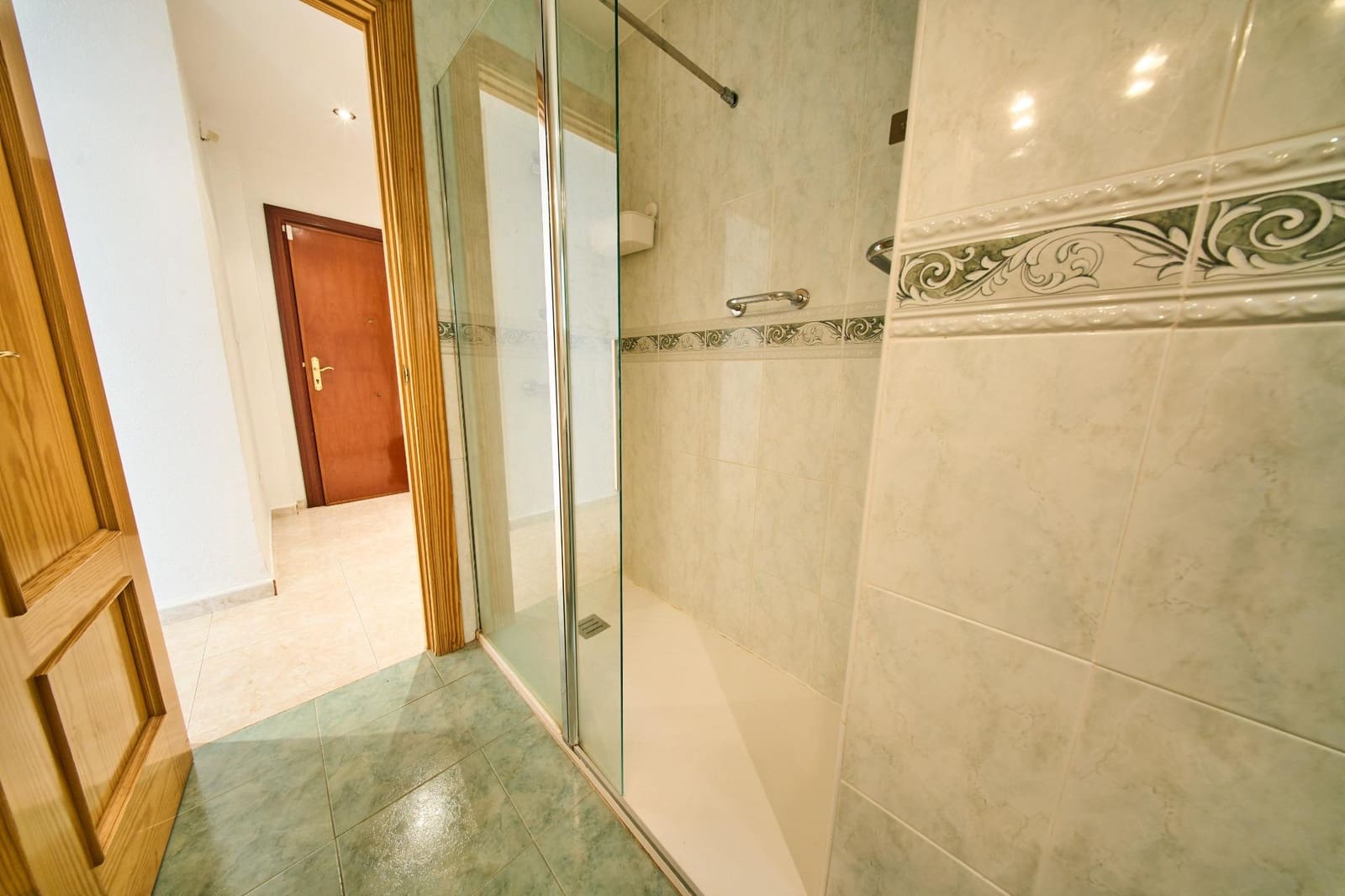 4 quarto Apartamento para venda em Granada cidade - 250 000 € (Ref: 9729363)