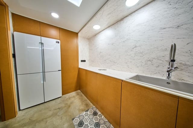 2 sypialnia Dom szeregowy na sprzedaż w Zaidin, Miasto Grenada - 385 000 € (Ref: 9729364)