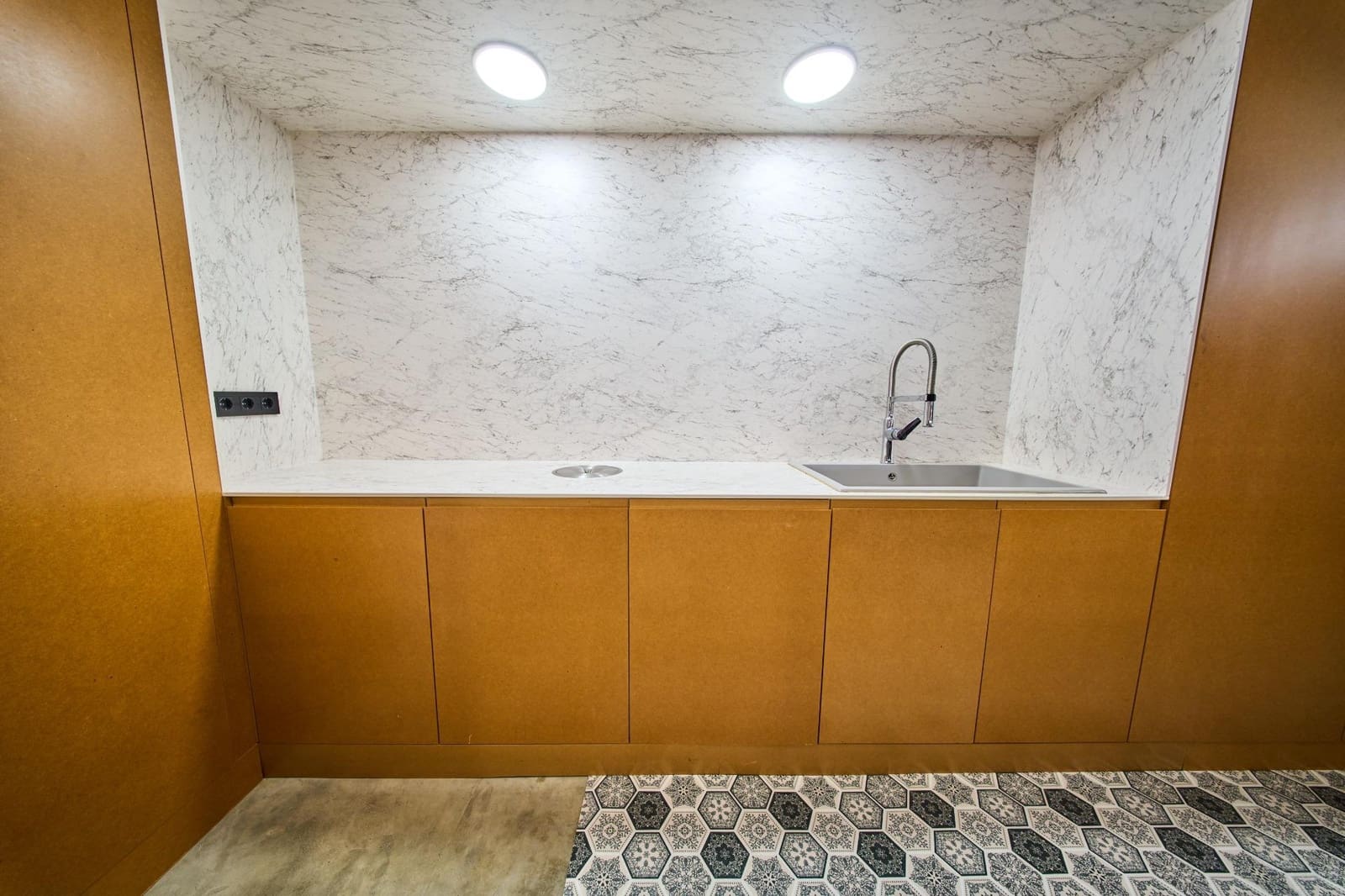 2 bedroom Terraced Villa for sale in Granada city - € 385,000 (Ref: 9729364)