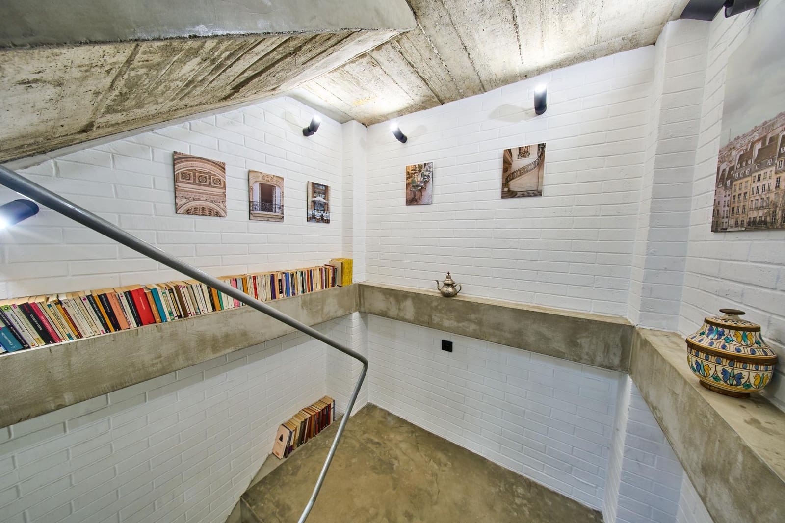 2 bedroom Terraced Villa for sale in Granada city - € 385,000 (Ref: 9729364)