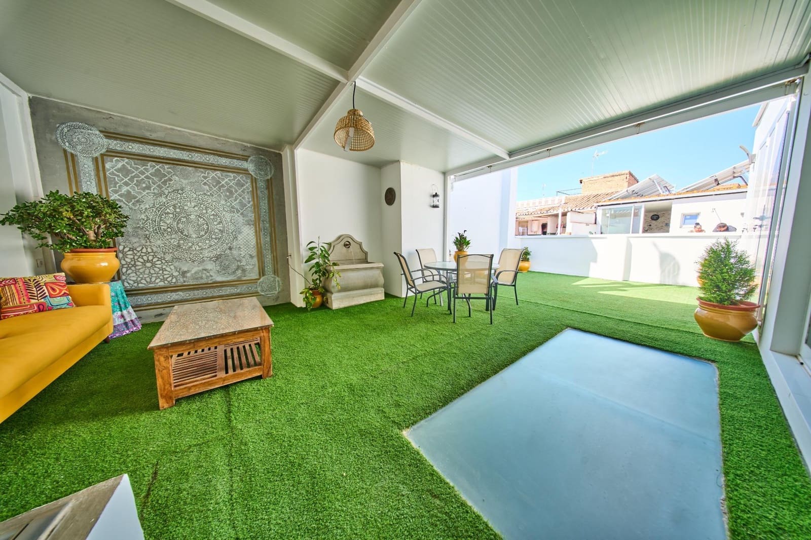 2 bedroom Terraced Villa for sale in Granada city - € 385,000 (Ref: 9729364)