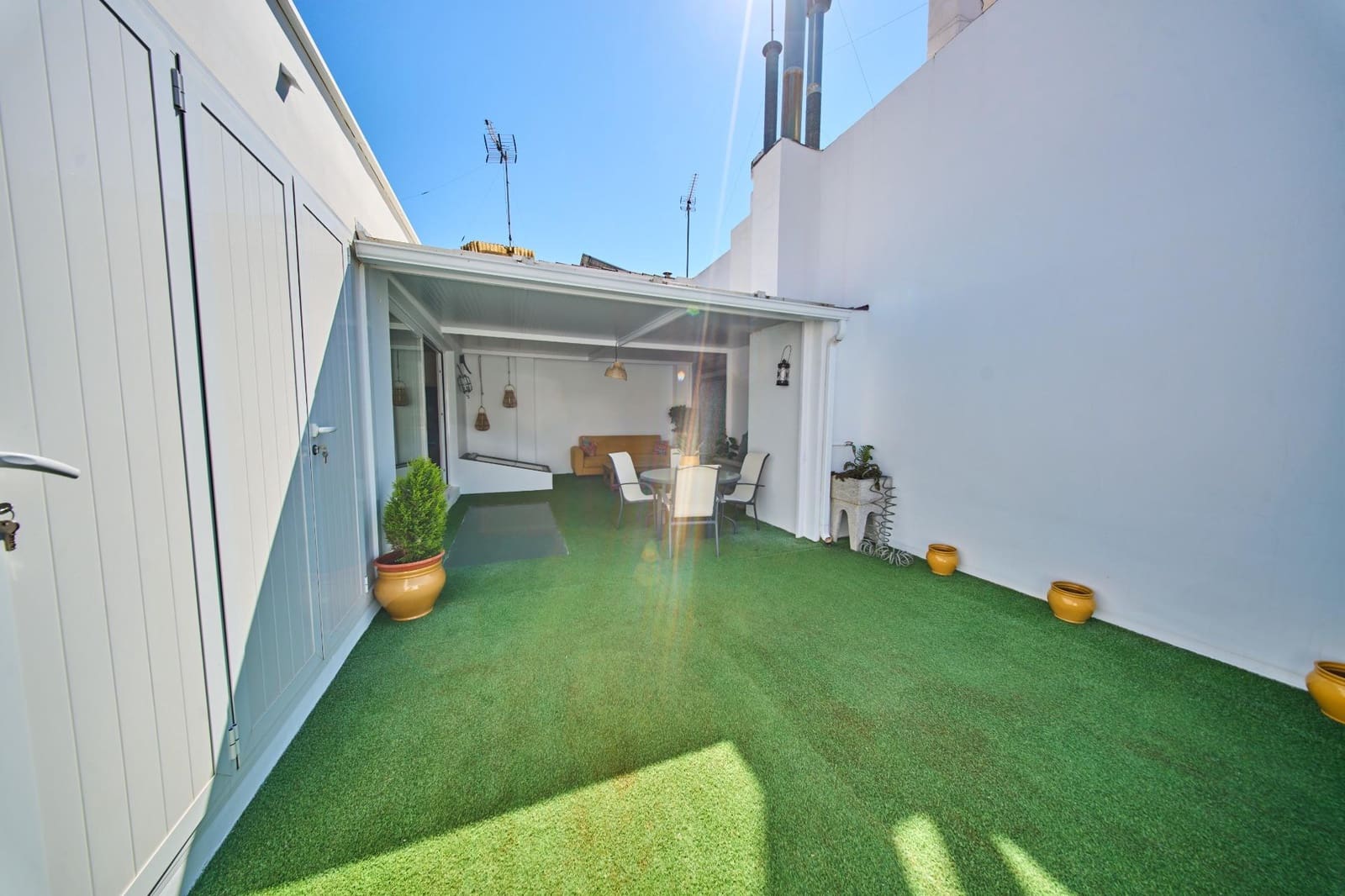 2 bedroom Terraced Villa for sale in Granada city - € 385,000 (Ref: 9729364)