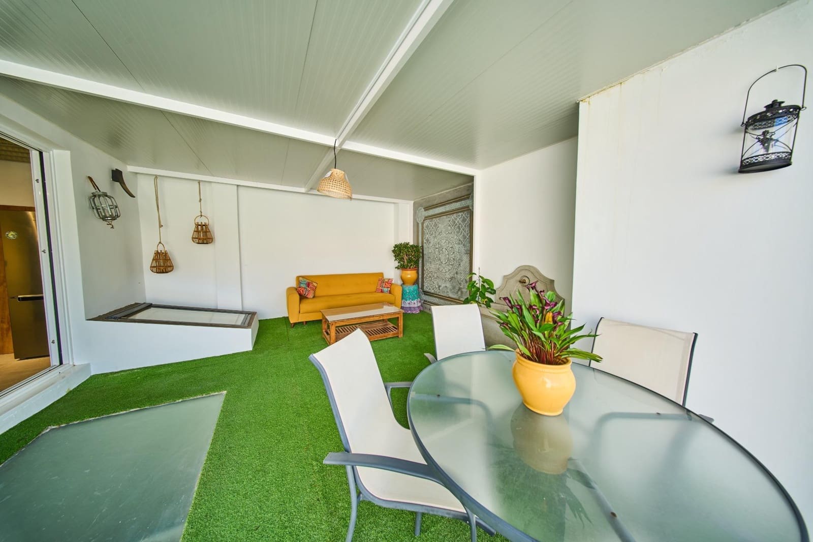 2 bedroom Terraced Villa for sale in Granada city - € 385,000 (Ref: 9729364)