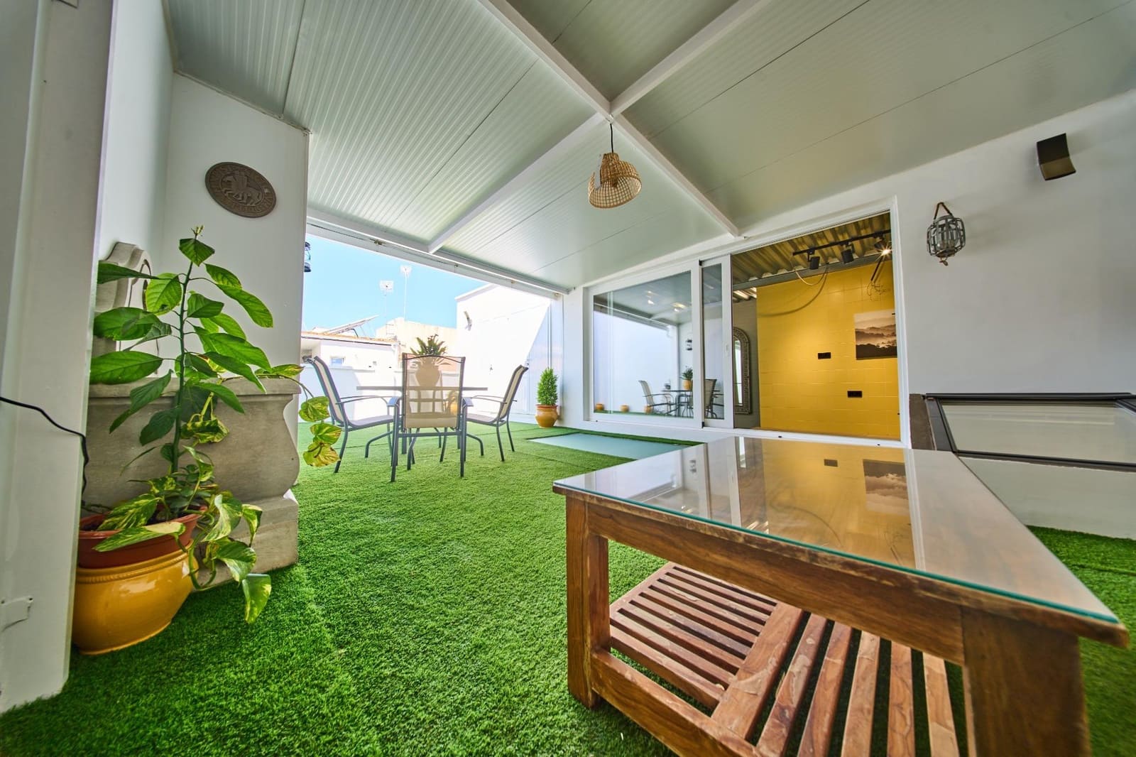 2 bedroom Terraced Villa for sale in Granada city - € 385,000 (Ref: 9729364)