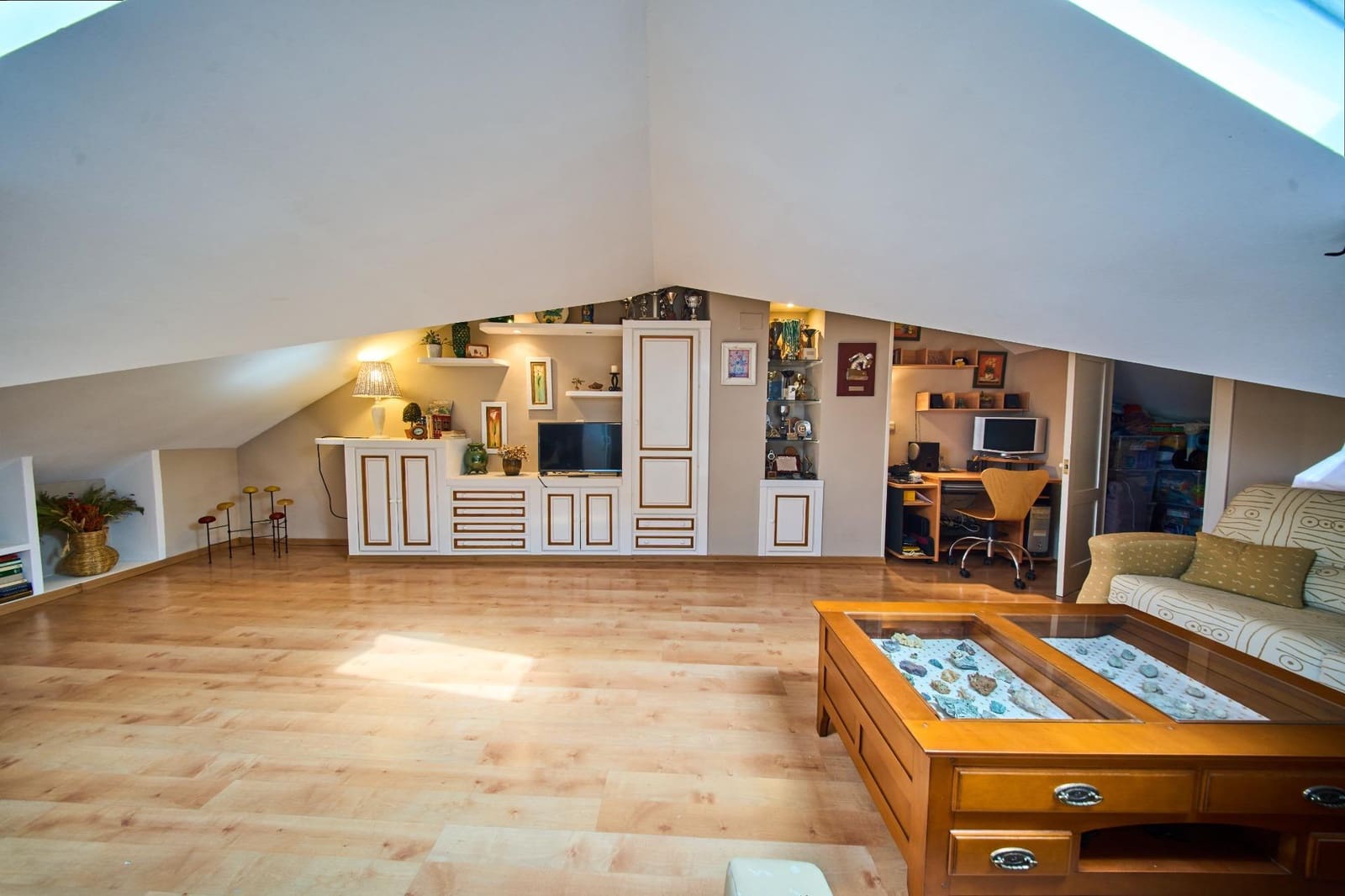 3 chambre Villa/Maison Semi-Mitoyenne à vendre à Ogijares avec piscine garage - 339 000 € (Ref: 9730274)