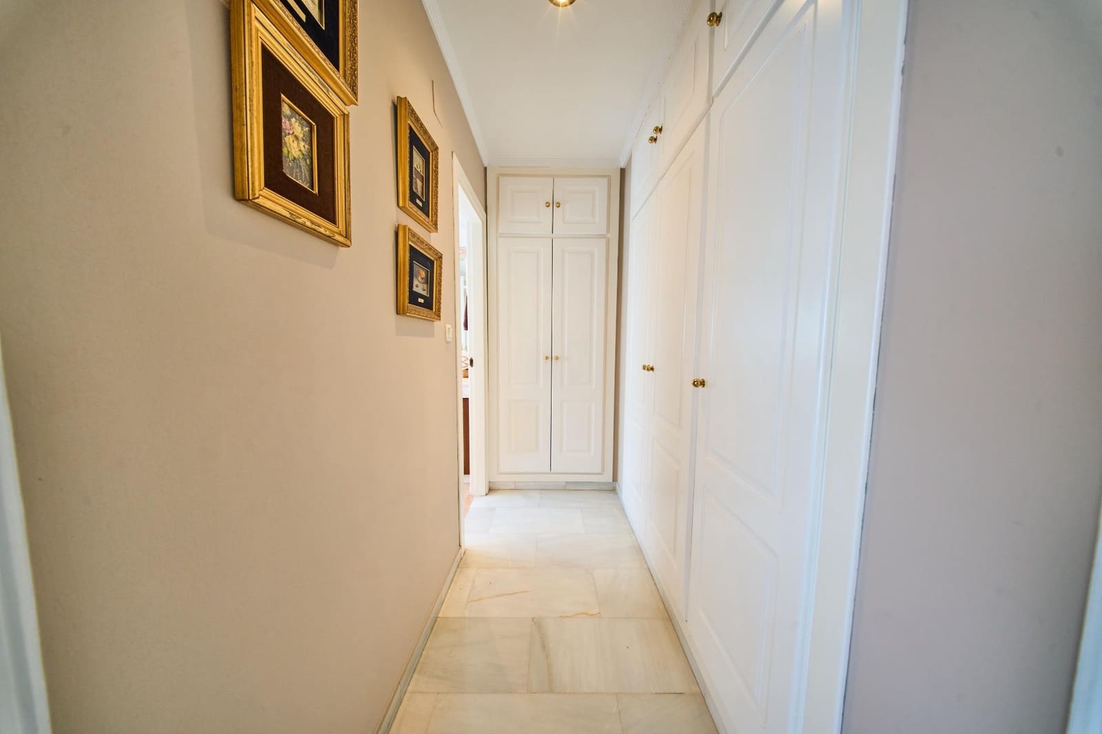 3 chambre Villa/Maison Semi-Mitoyenne à vendre à Ogijares avec piscine garage - 339 000 € (Ref: 9730274)