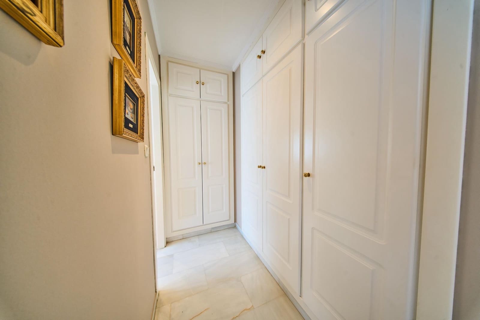 3 chambre Villa/Maison Semi-Mitoyenne à vendre à Ogijares avec piscine garage - 339 000 € (Ref: 9730274)