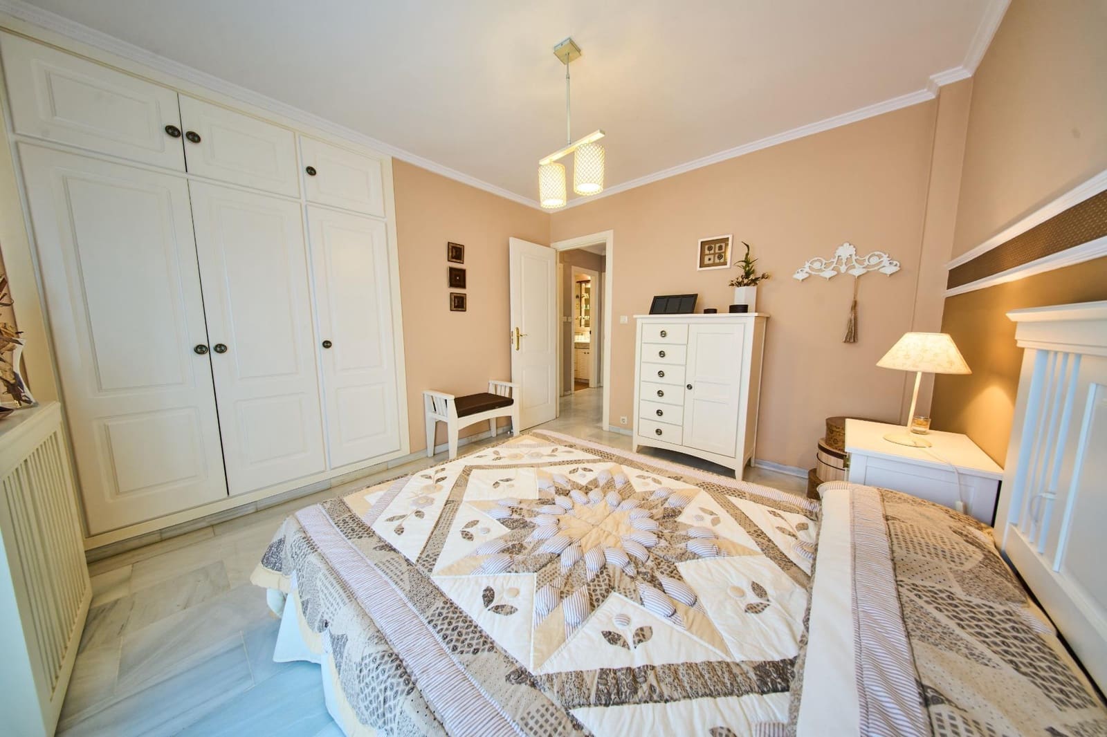 3 chambre Villa/Maison Semi-Mitoyenne à vendre à Ogijares avec piscine garage - 339 000 € (Ref: 9730274)