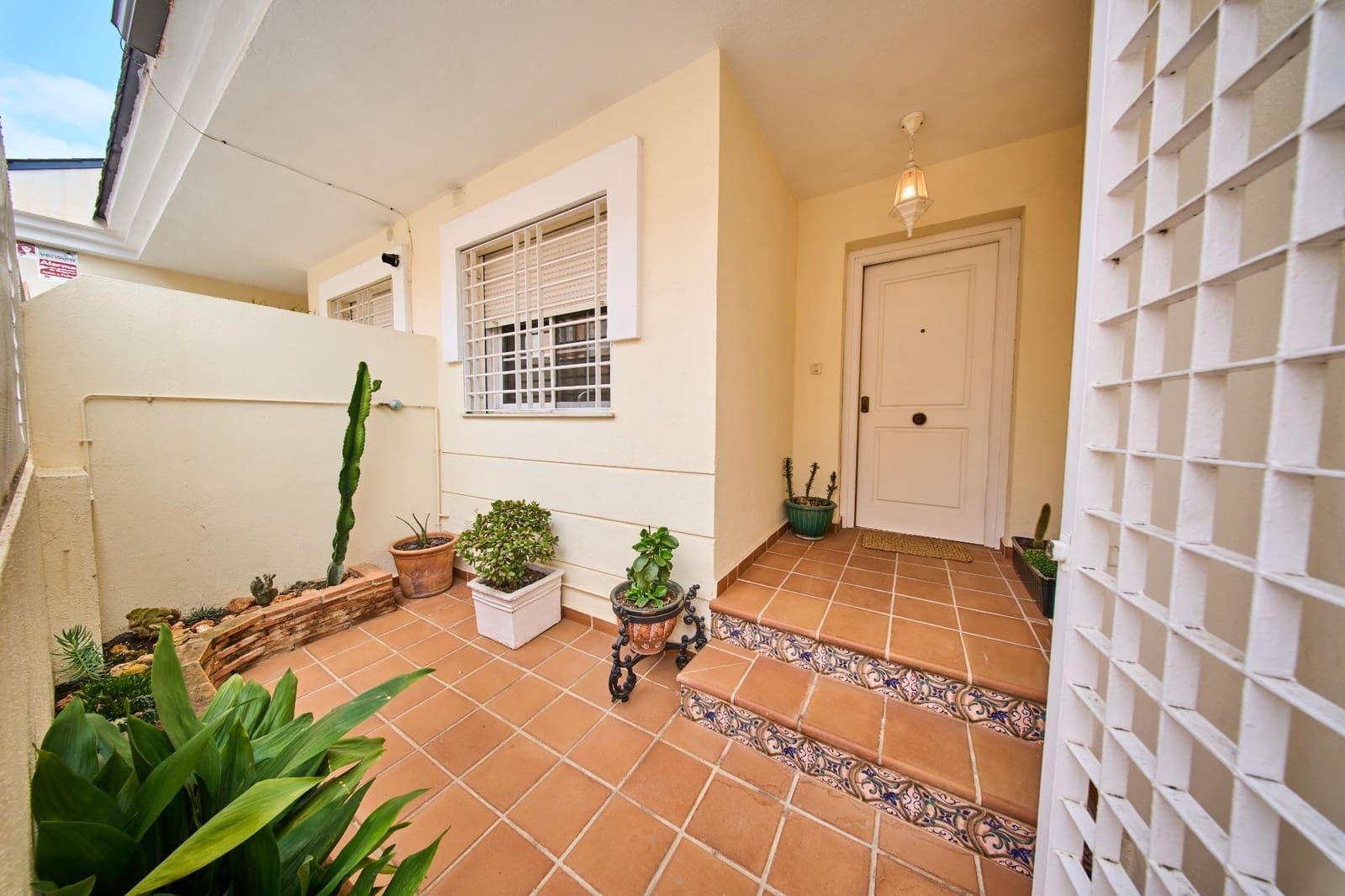 3 chambre Villa/Maison Semi-Mitoyenne à vendre à Ogijares avec piscine garage - 339 000 € (Ref: 9730274)