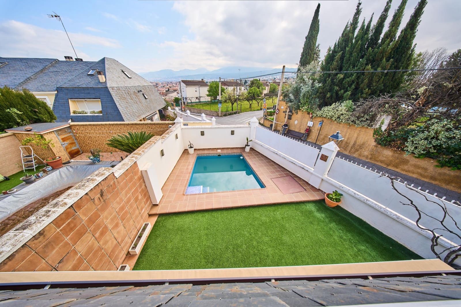 3 chambre Villa/Maison Semi-Mitoyenne à vendre à Ogijares avec piscine garage - 339 000 € (Ref: 9730274)