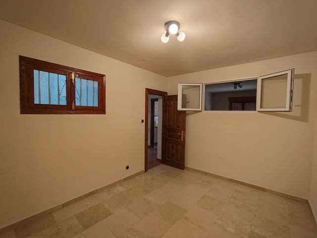 3 quarto Apartamento para arrendar em Lanjarón - 600 € (Ref: 9735779)