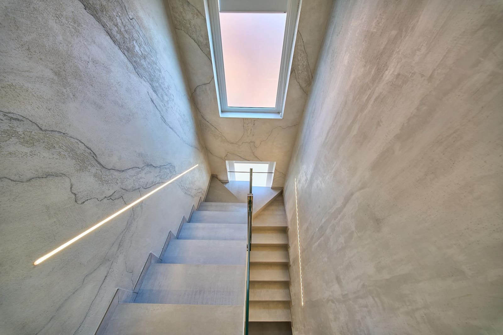 3 bedroom Terraced Villa for sale in Granada city with garage - € 410,000 (Ref: 9735780)