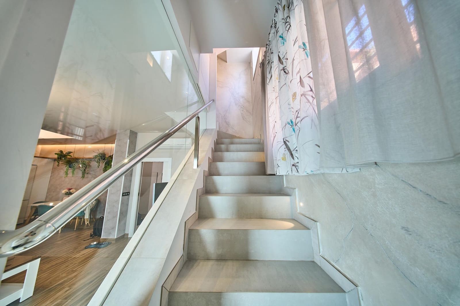 3 bedroom Terraced Villa for sale in Granada city with garage - € 410,000 (Ref: 9735780)