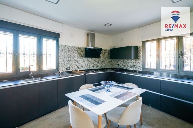 Casa Cueva de 3 habitaciones en Castilléjar en venta - 136.000 € (Ref: 9739025)