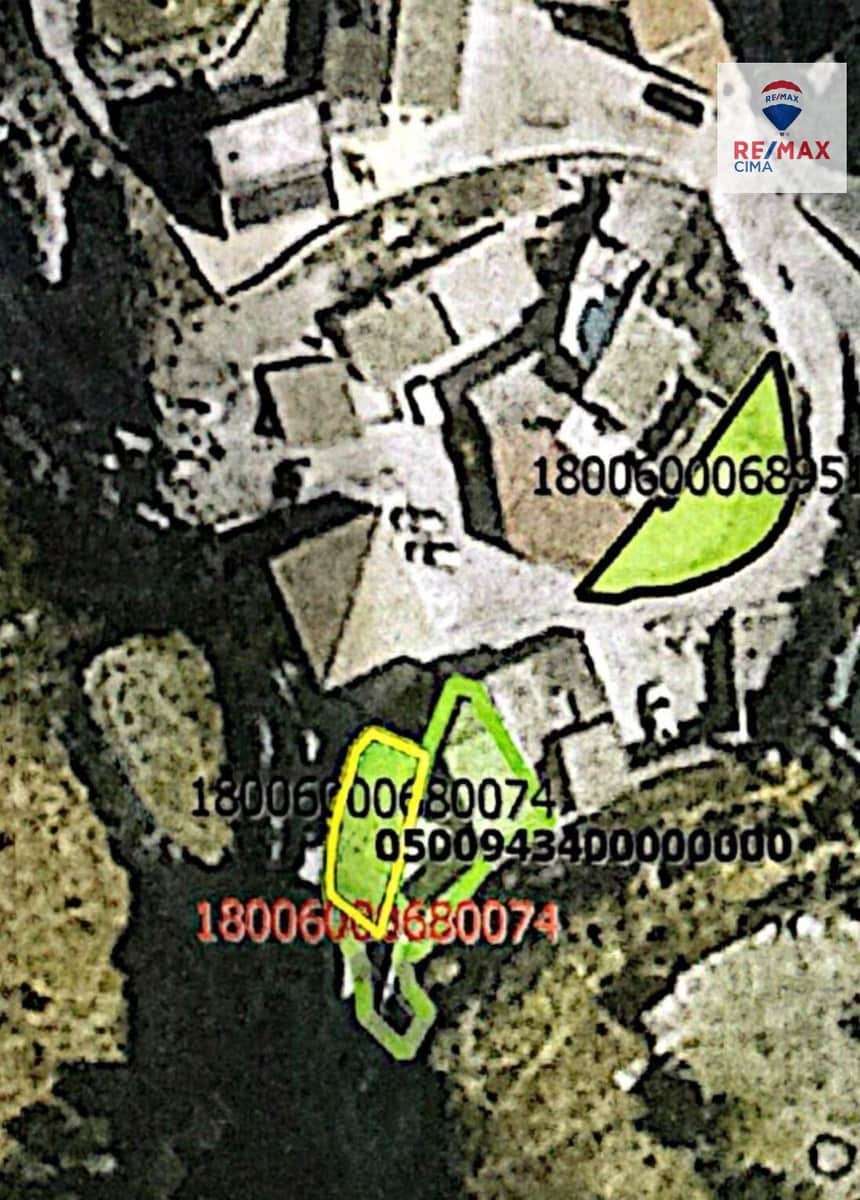 3 bedroom Cave House for sale in Castillejar - € 136,000 (Ref: 9739025)