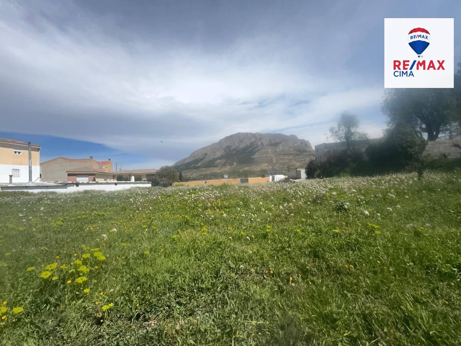 Building Plot for sale in Zujar - € 185,000 (Ref: 9741902)