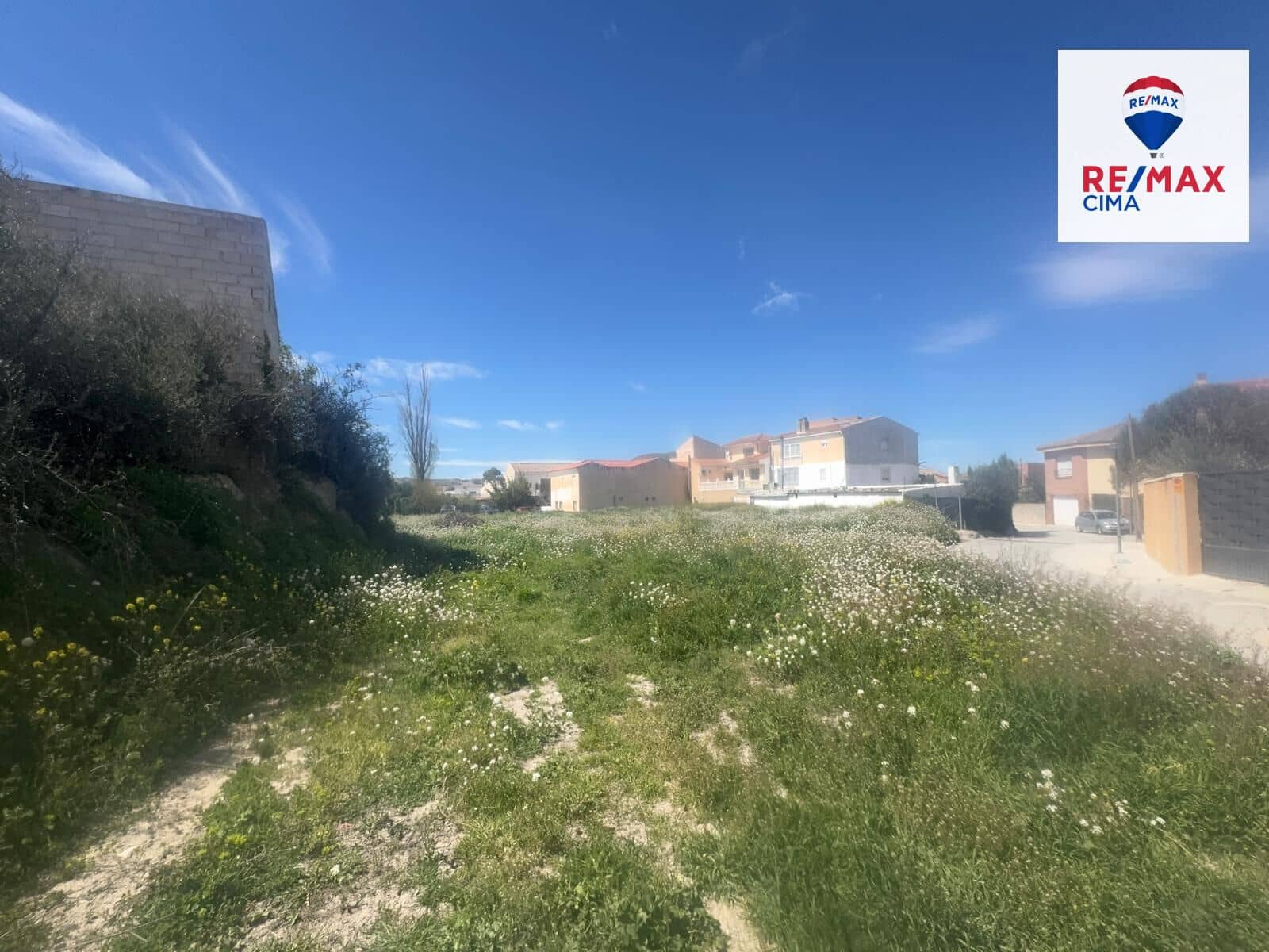 Building Plot for sale in Zujar - € 185,000 (Ref: 9741902)