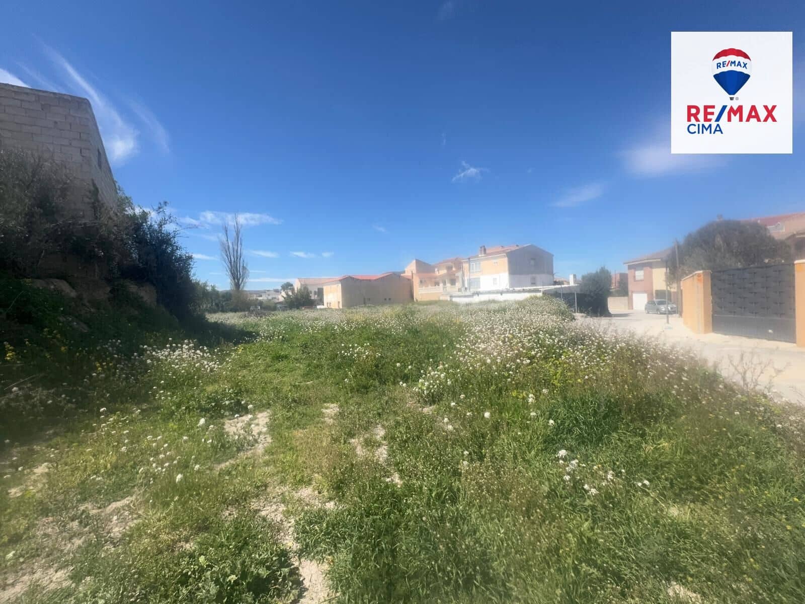Building Plot for sale in Zujar - € 185,000 (Ref: 9741902)