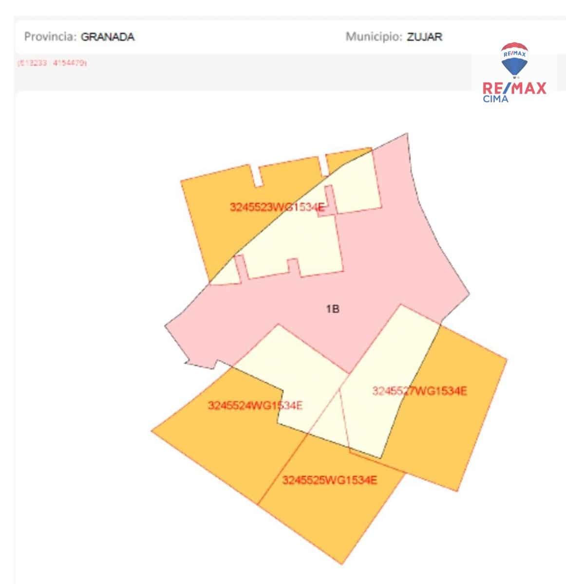 Finca/Country House for sale in Zujar - € 29,900 (Ref: 9744175)