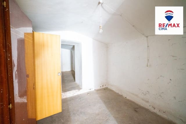 Finca/Country House for sale in Zújar - € 29,900 (Ref: 9744175)