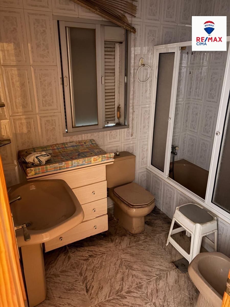 3 bedroom Flat for sale in Motril - € 140,000 (Ref: 9762151)